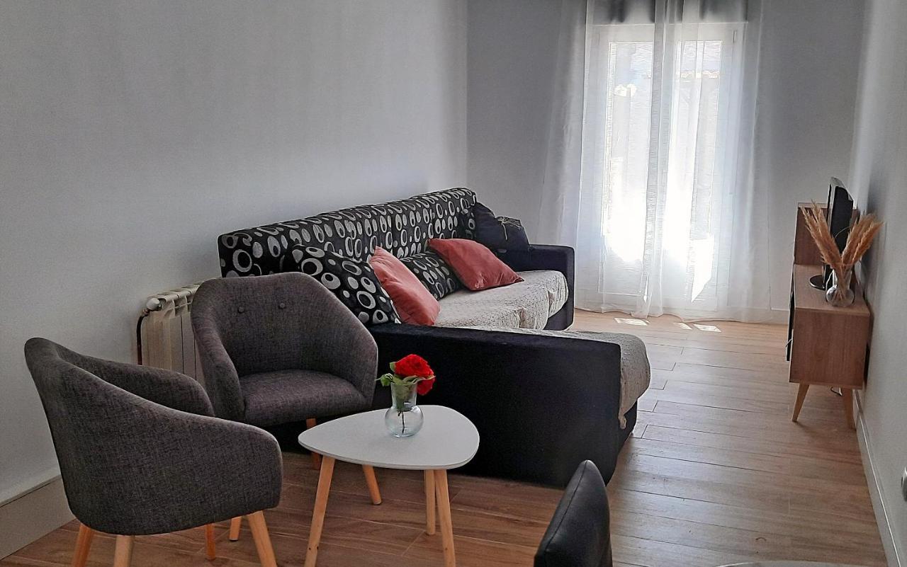 Kataenea. Apartamento En El Prepirineo Navarro. Naturaleza Aoiz Εξωτερικό φωτογραφία