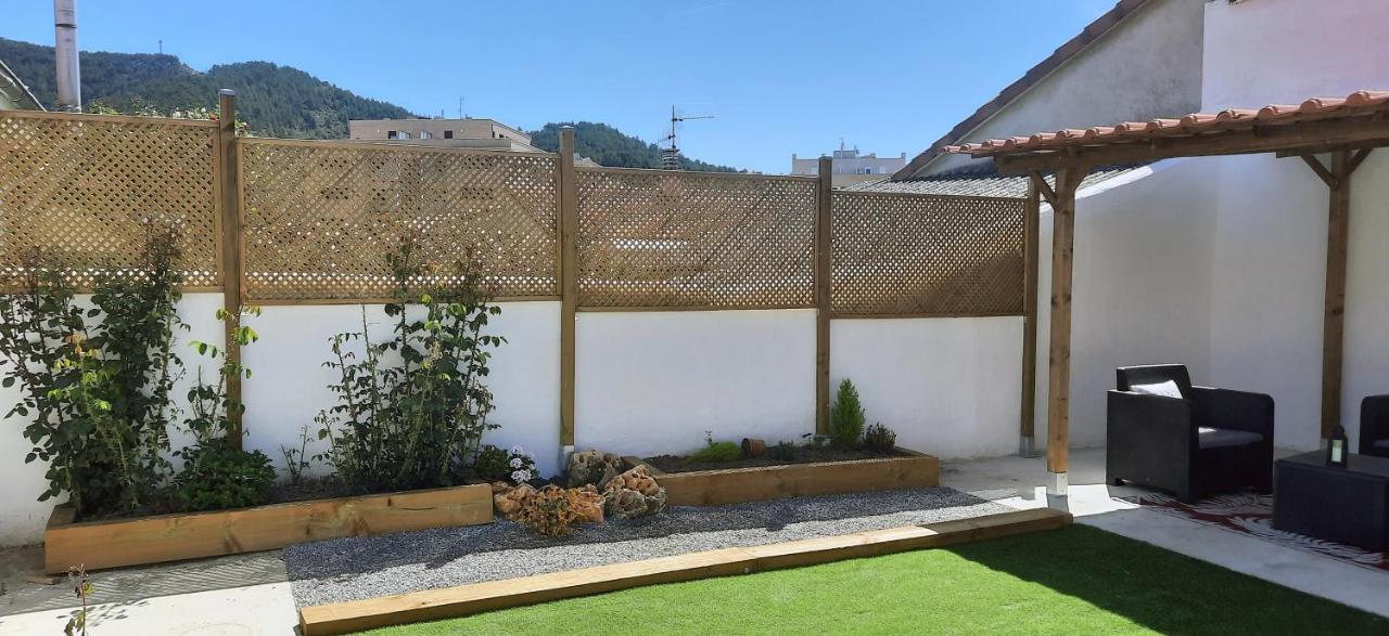 Kataenea. Apartamento En El Prepirineo Navarro. Naturaleza Aoiz Εξωτερικό φωτογραφία
