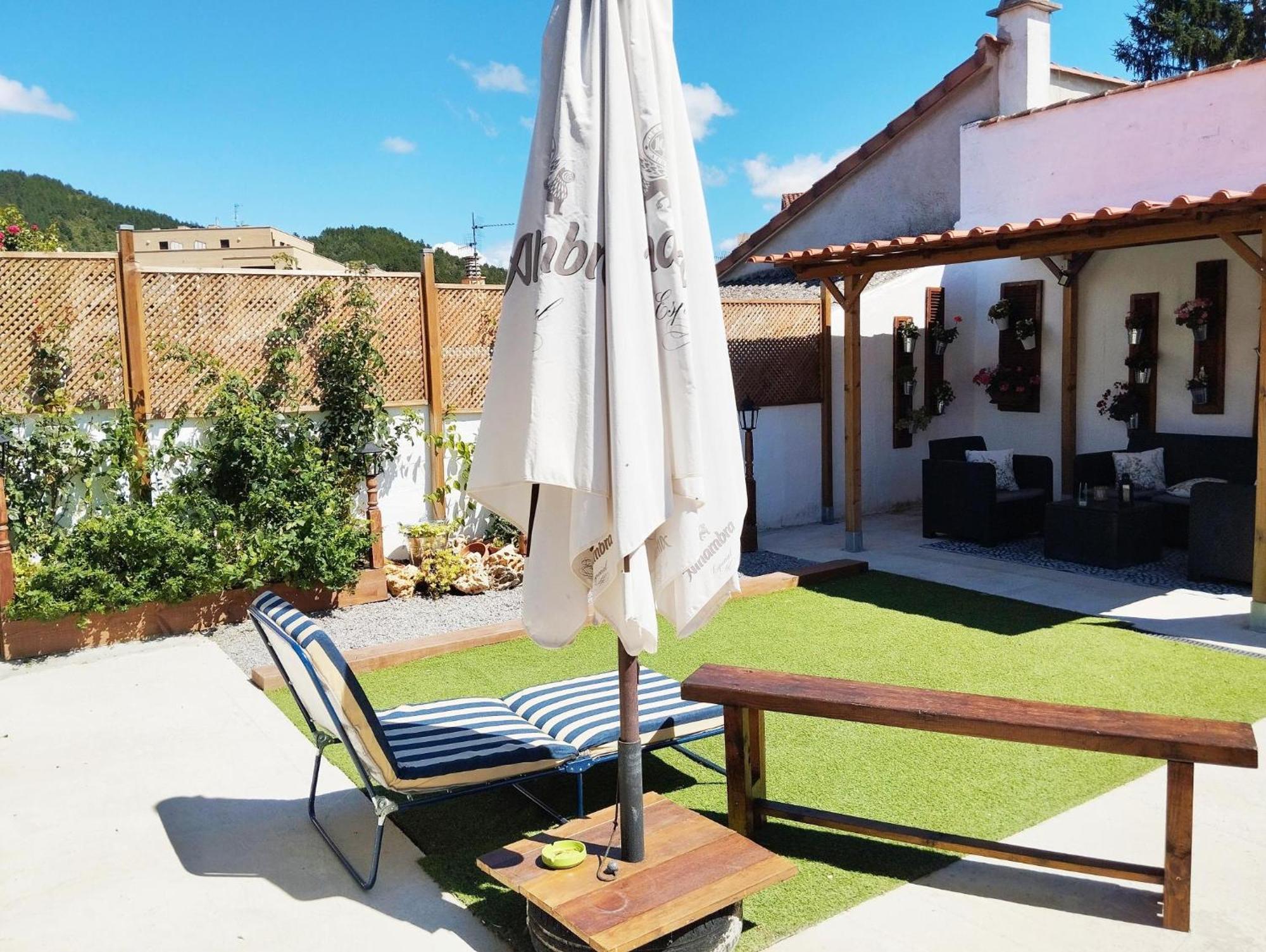 Kataenea. Apartamento En El Prepirineo Navarro. Naturaleza Aoiz Εξωτερικό φωτογραφία